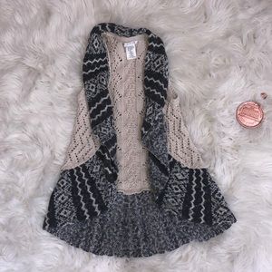 Sleeveless Sweater Jacket